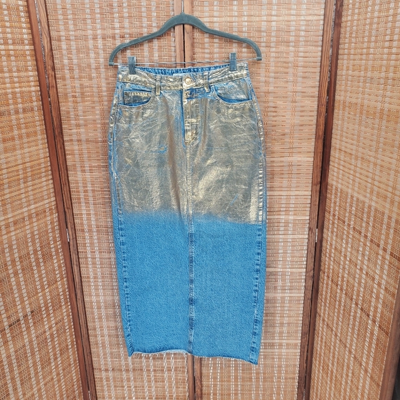 Zara Dresses & Skirts - ☆ Zara Z1975 High Rise Gold Metallic Denim Midi Skirt Size Small